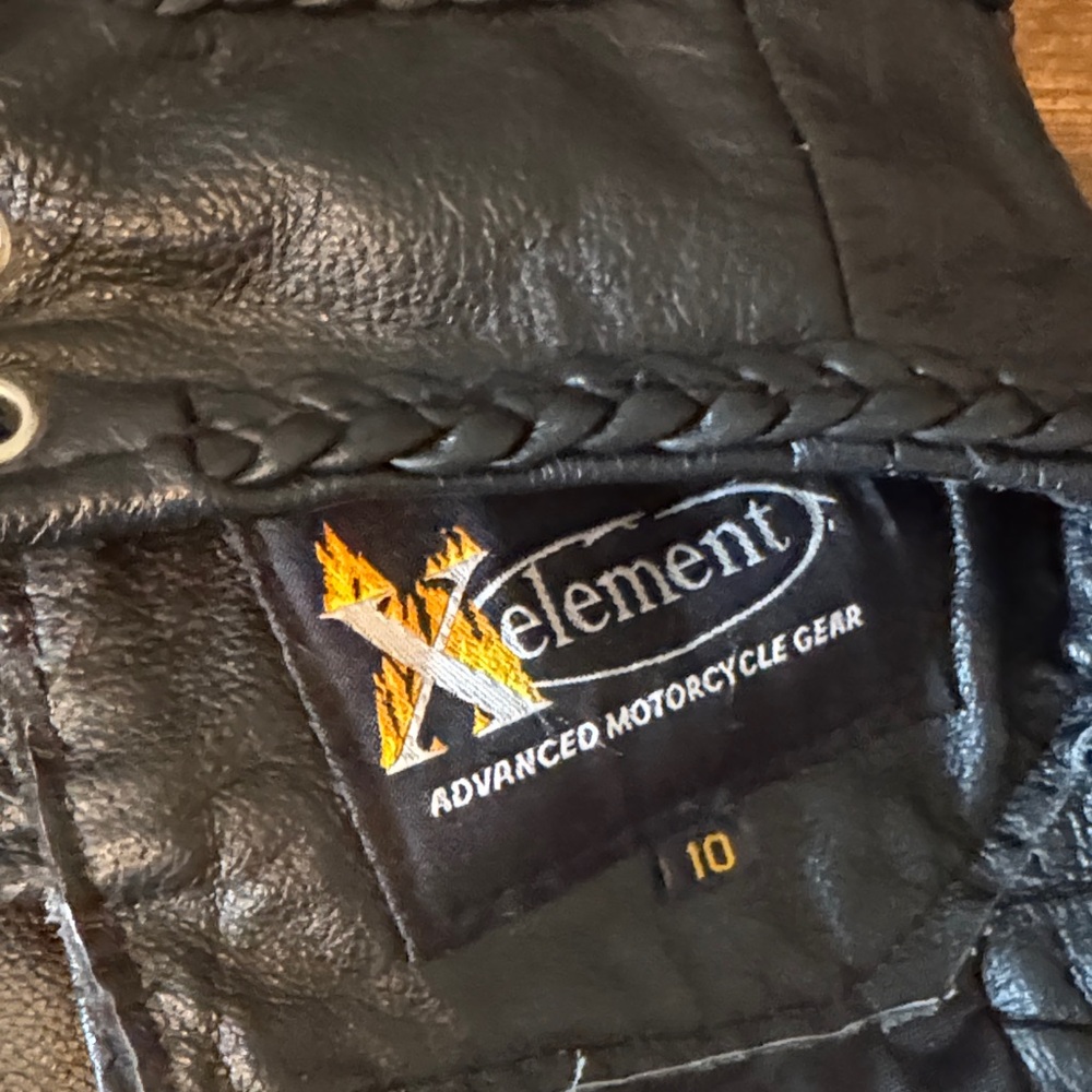 Biker Black Leather Chaps with Buckle by XElement Ladies Size 10 - Picture 7 of 7